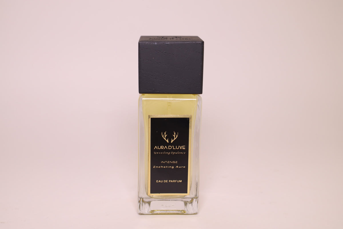 Enchanting Aura Unisex Eau de Parfum, studio photo