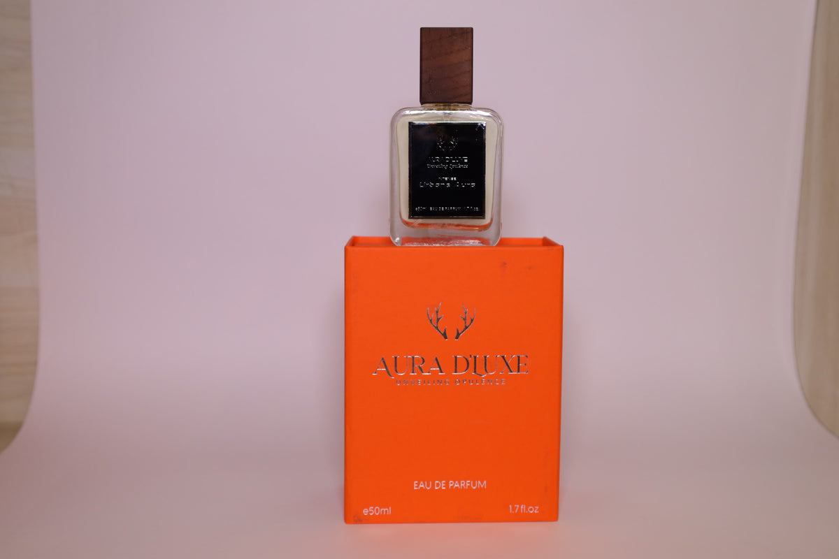 Urbane Aura Eau de Parfum for Men, studio photo